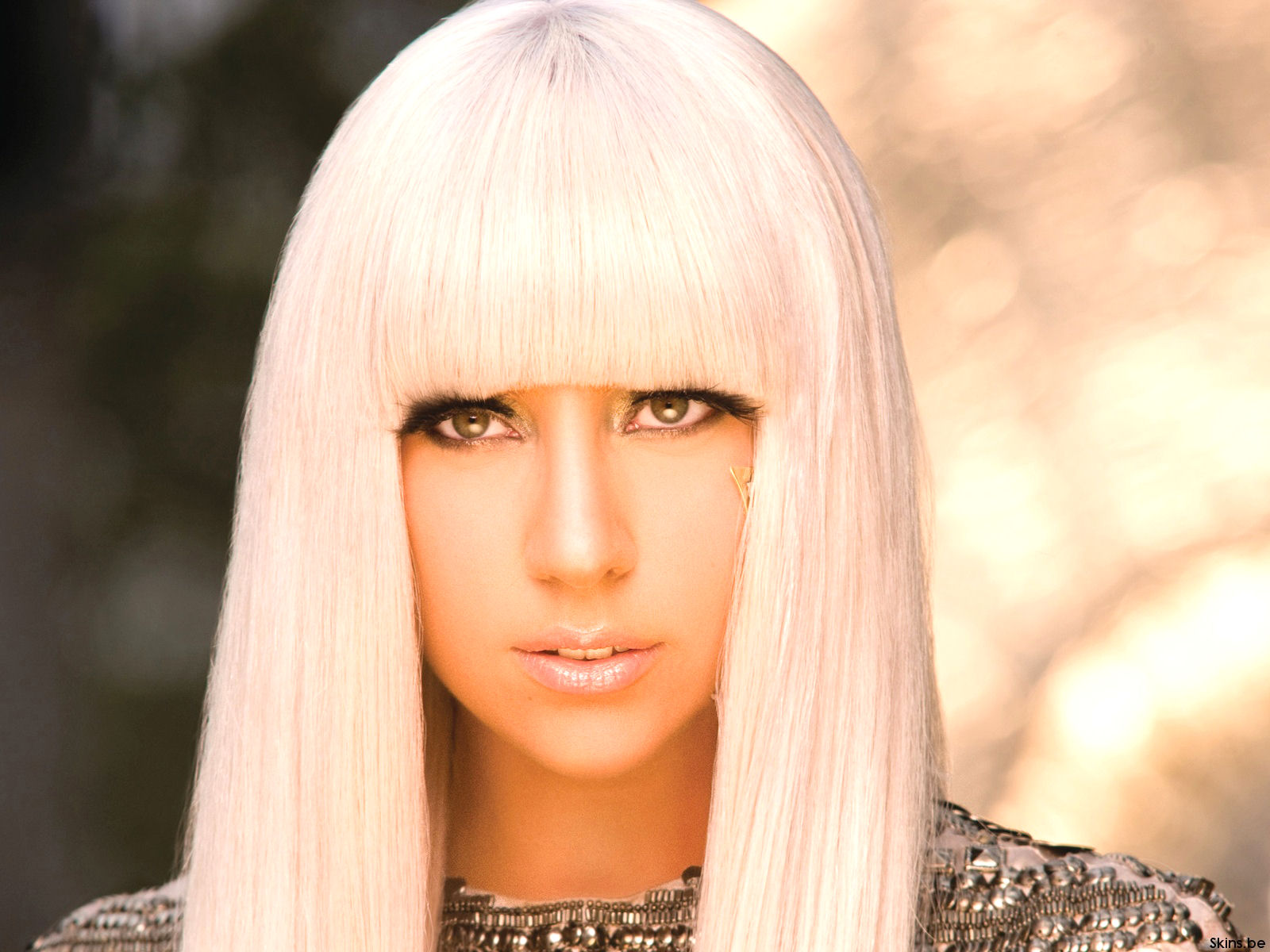 http://1.bp.blogspot.com/-cK5tG3BYmiM/T9Rey8IoewI/AAAAAAAADdE/zsm9AKGk3Nw/s1600/Lady_gaga_pictures+(5).jpg