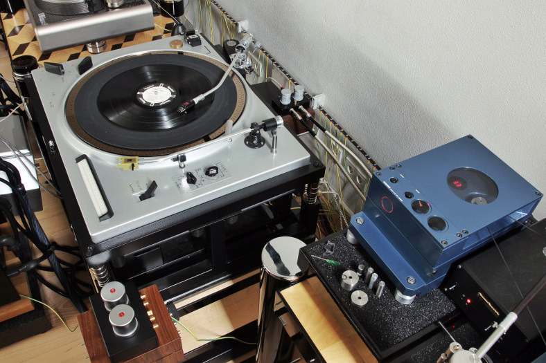 No hum with phono stages?! M & S Ultimate HighFidelity