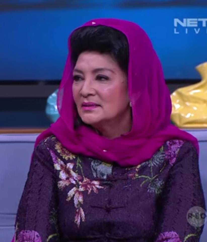 MESTI KORANG TERKEJUT : 8 Gambar Wajah sebenar Pelakon Mak Lampir