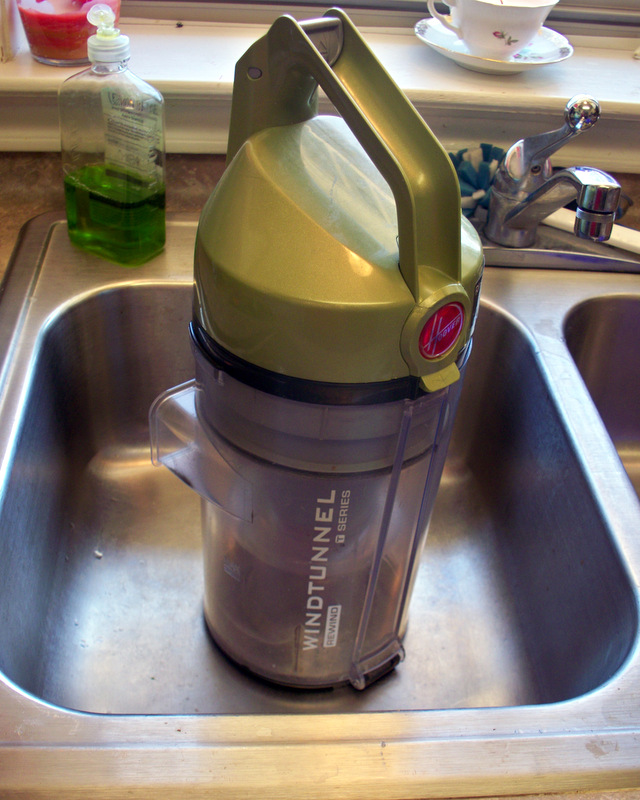 How to Clean a Hoover Wind Tunnel Vacuum By Hilary Jordan