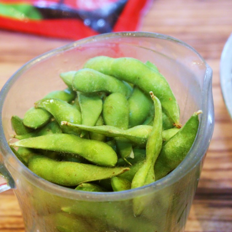 Menu Musings of a Modern American Mom Chili Roasted Edamame