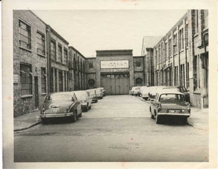 Miniatura 1.43 Dinky Toys Inglesa