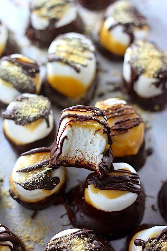 DARK CHOCOLATE SALTED CARAMEL DIPPED MARSHMALLOWS