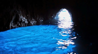 Gruta Azul, isla de Capri, Italia