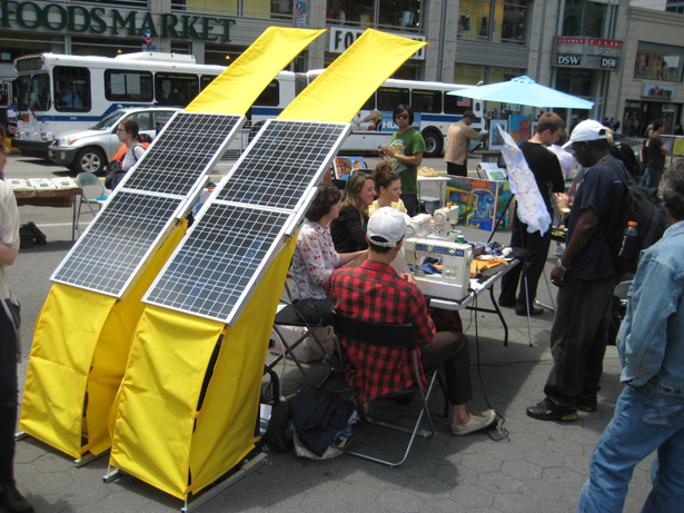 Máquinas de costura utilizam painéis solares