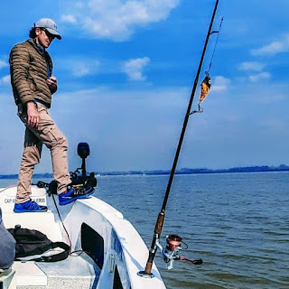 Gustavo Aliani  Guía  Profesional  de  Pesca  Deportiva en San Nicolás