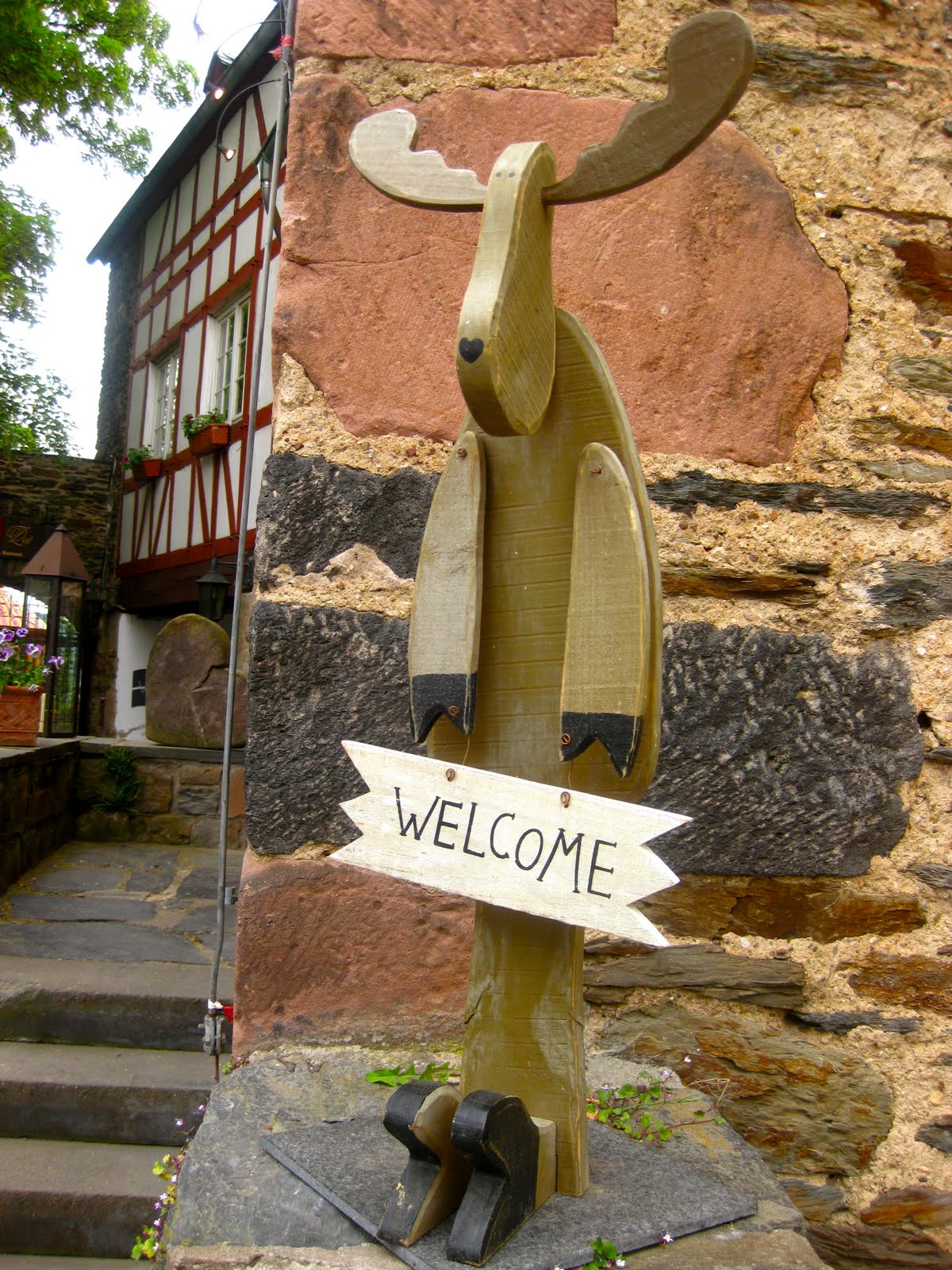 Alexandra S Lifestyle May 2011