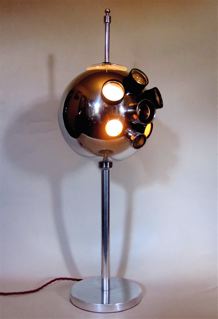 THE CHELOMEI TABLE LAMP