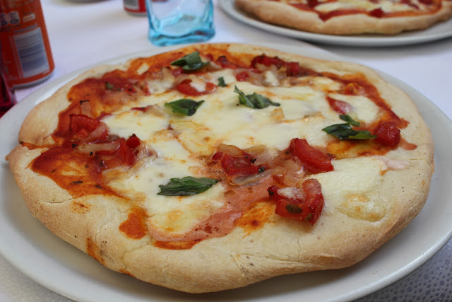 Amalfitana pizza at La Piazzetta, Amalfi, Italy