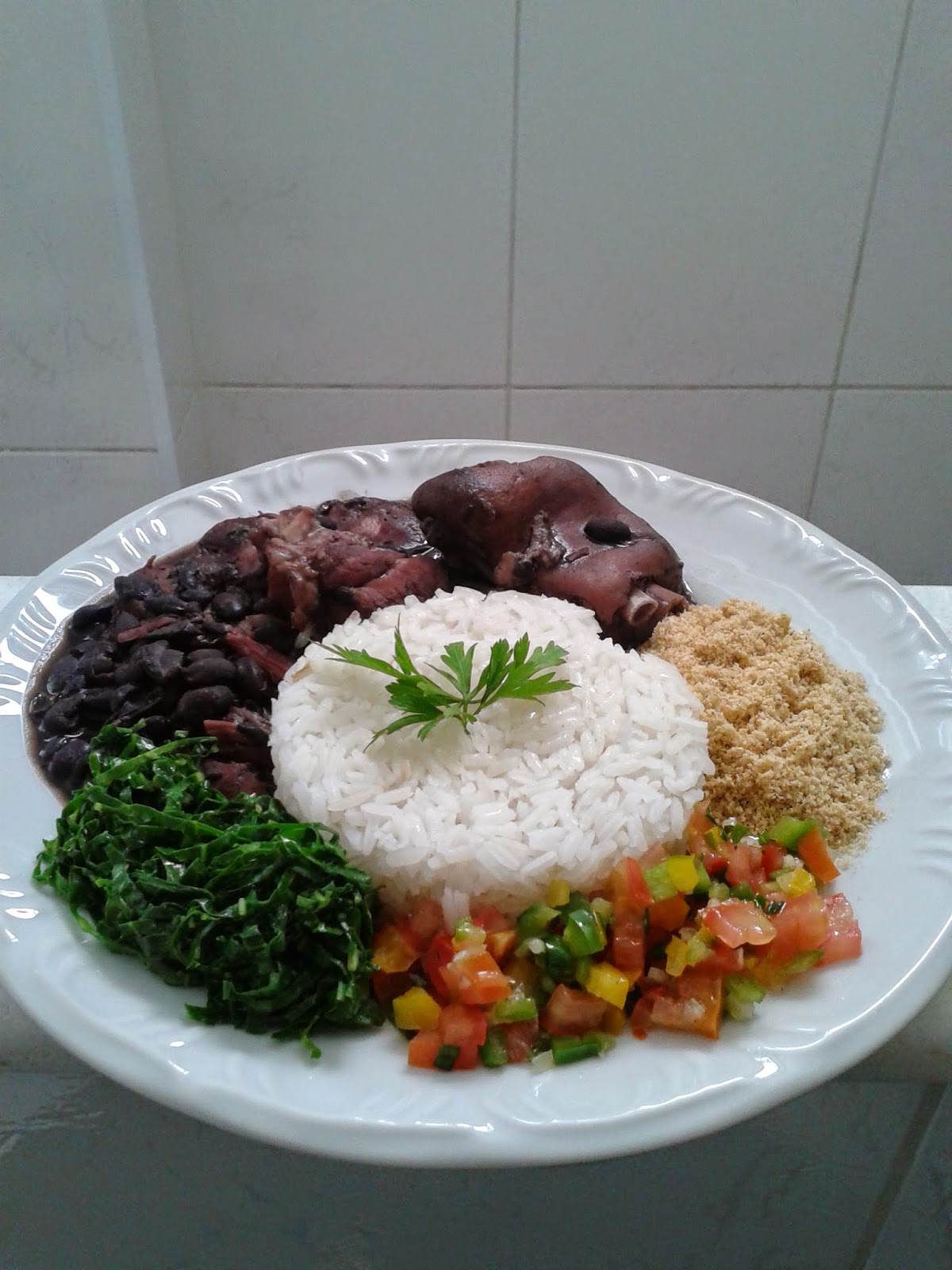Na cozinha da Corina Feijoada!