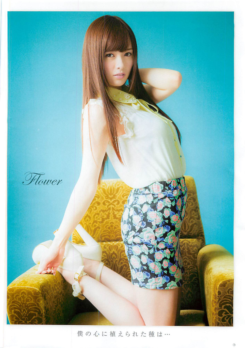 hebirote akb48 photos news nogizaka46 mai shiraishi quot flower quot on gangan magazine hebirote akb48 photos news nogizaka46 mai shiraishi quot flower quot on gangan magazine