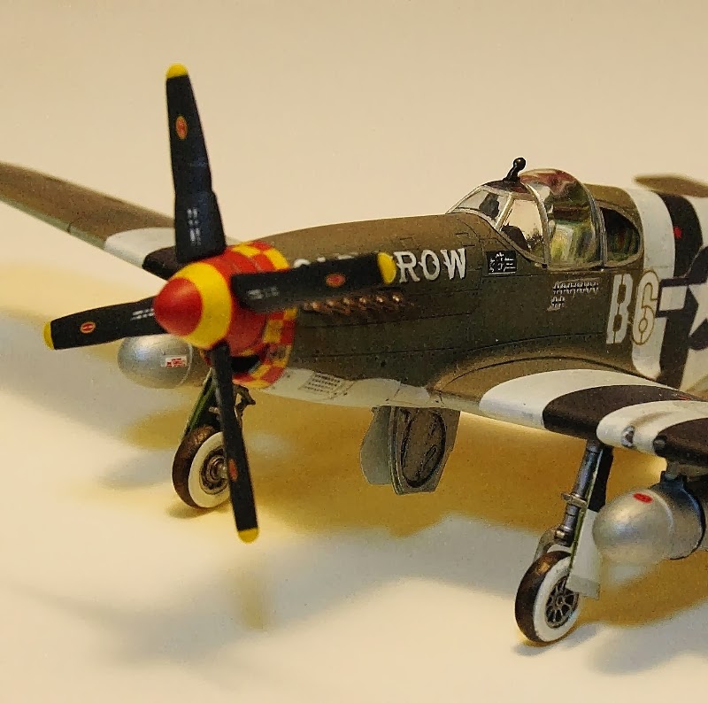 Plastic Modeler's Painting Aircraft Spinners and Tires