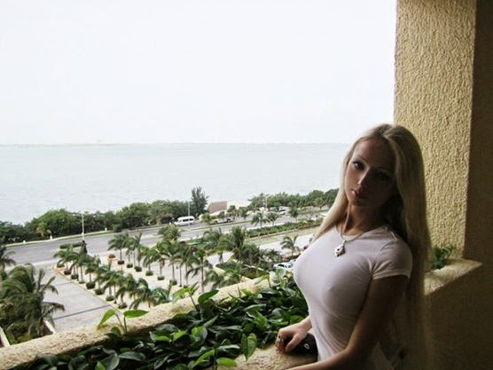 Valeria Lukyanova photo 003 Valeria Lukyanova photo 003