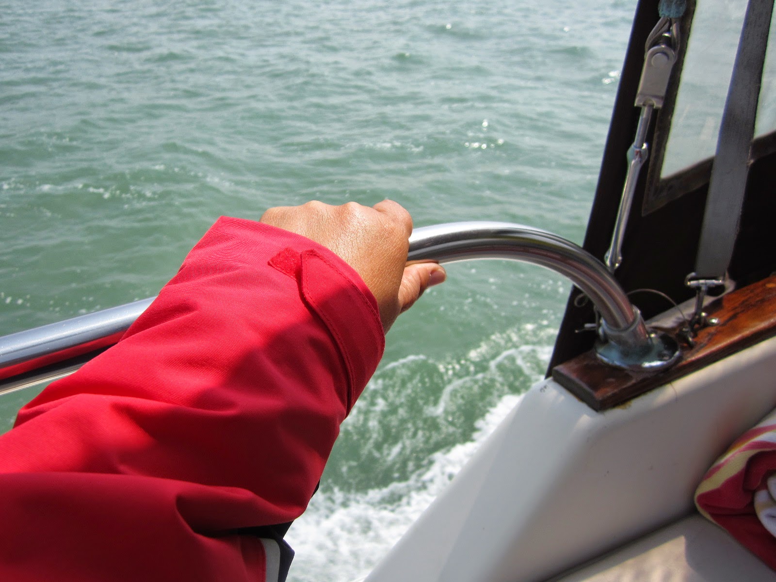 The Lady J Does Anyone Know Where The Love Of God Goes When The Waves Turn The Minutes To Hours