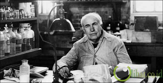 Thomas Edison Menyetrum Gajah Thomas Edison Menyetrum Gajah