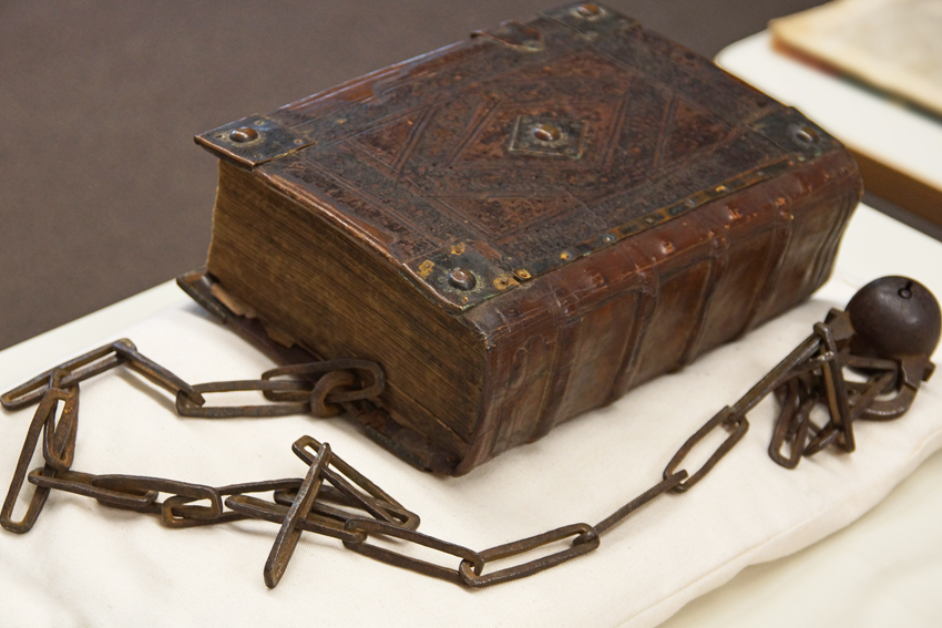 Caroline's Miscellany Books in Chains