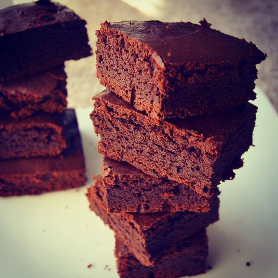 Eggless Chocolate Brownie with condensed milk. Forks N Knives