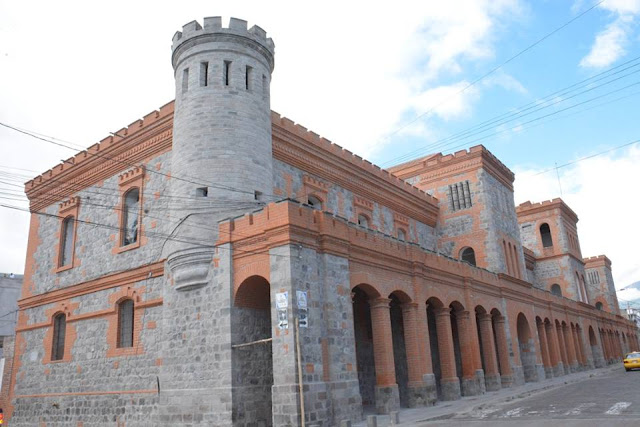 Lugares Turísticos de Ibarra ANTIGUO CUARTEL MILITAR