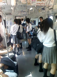 Foto-foto Seragam Pelajar Jepang Mulai Dari SD Sampai SMA
