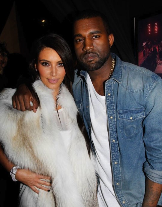 is kim kardashian dating anyone Kim kardashian regrets not dating kanye west before she got married twice the couple are now married but the reality tv beauty wishes. is kim kardashian dating anyone Kim kardashian regrets not dating kanye west before she got married twice the couple are now married but the reality tv beauty wishes.