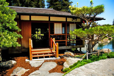 nadiva sulton: Design Tradisional Of japanese