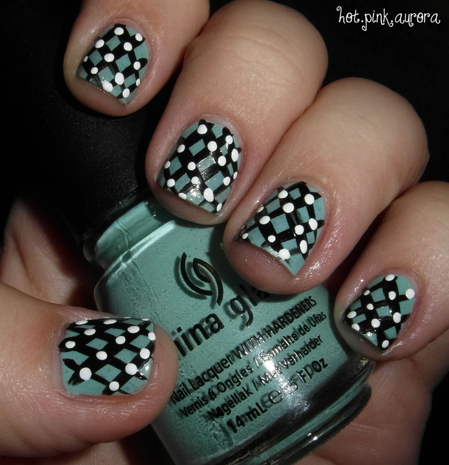 hotpinkaurora "For Audrey" Lattice Nail Art + Tutorial