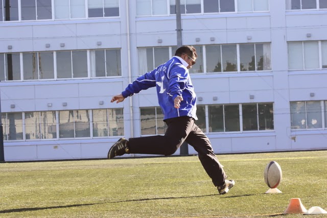 神奈川県ラグビースクール選抜 湘南工科大学付属高等学校合同練習12 21 12 23 神奈川県ラグビースクール選抜 湘南工科大学付属高等学校合同練習12 21 12 23