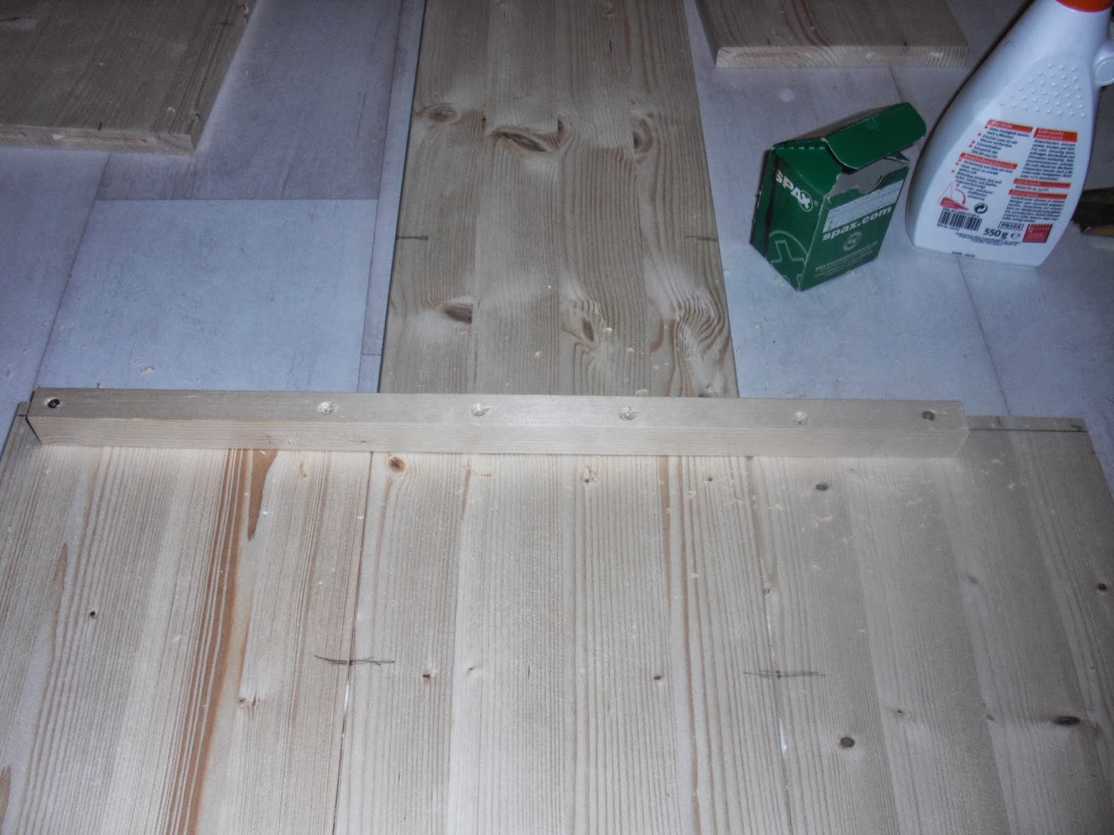 heim-elich: Wäscheständer unter DIY Arbeitsplatte