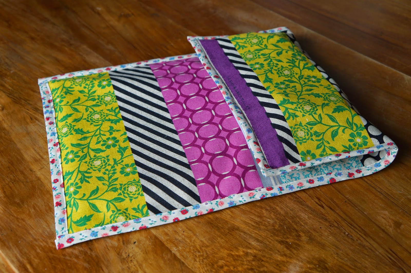 Crafty Cake Creative Make your own cute laptop or tablet bag