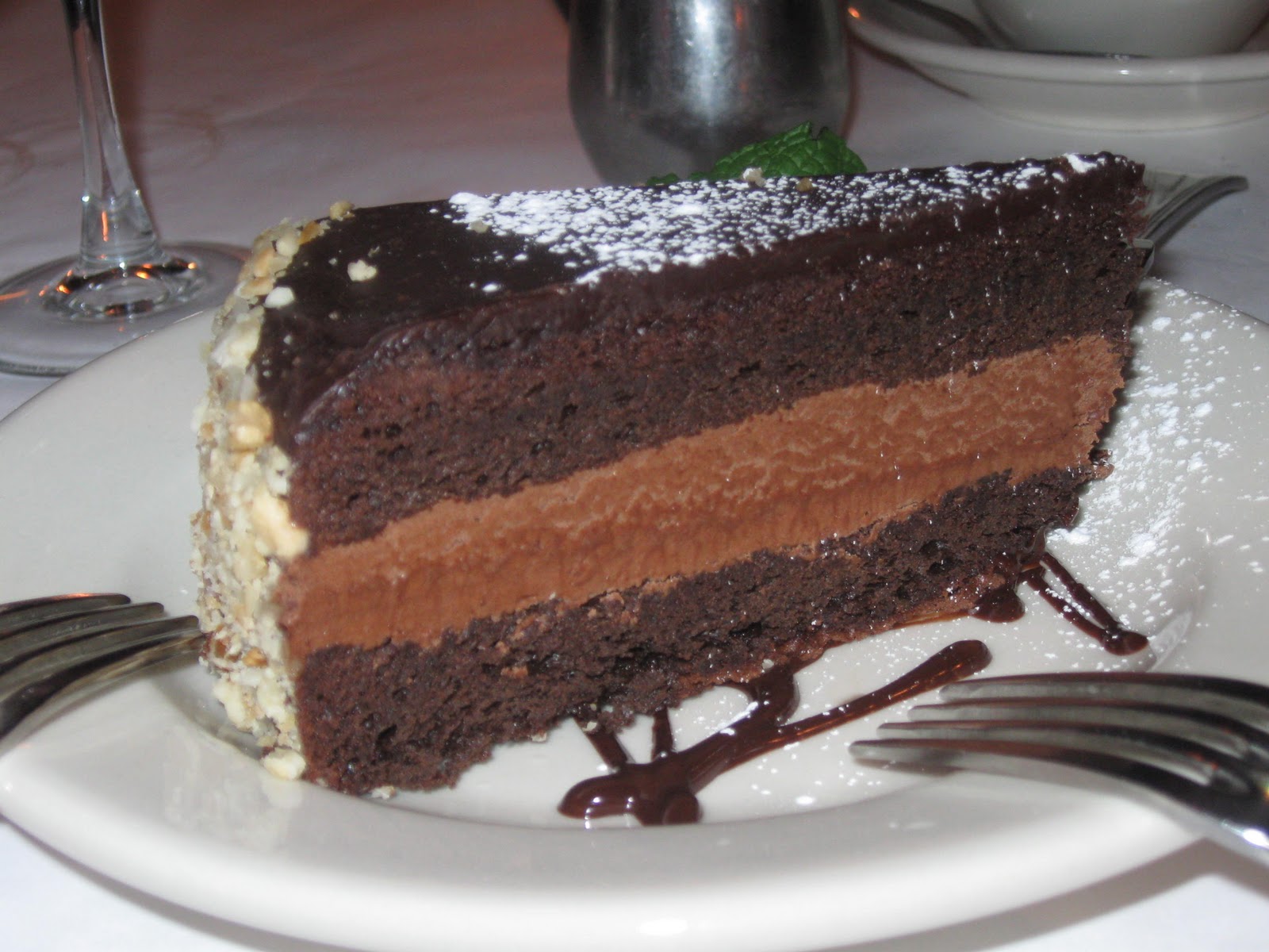 Hungry Couple Bistro Le Steak