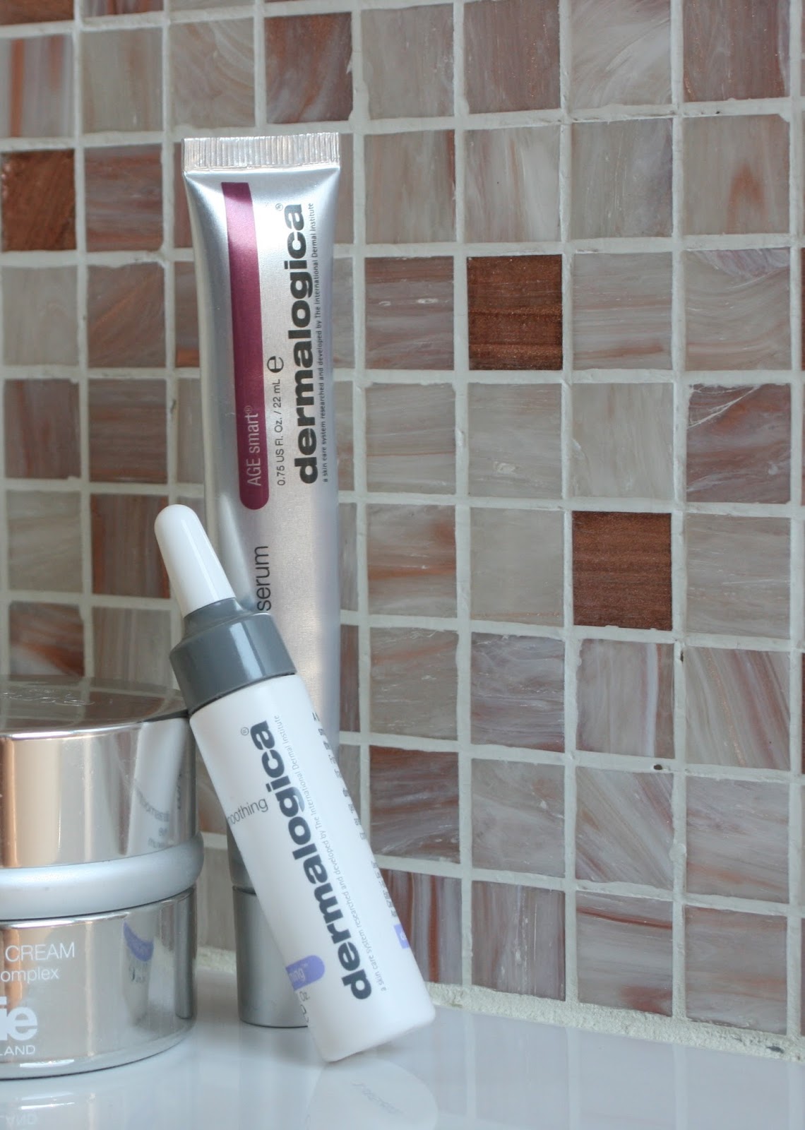 UltraSmoothing Eye Serum Dermalogica Glam up your Lifestyle