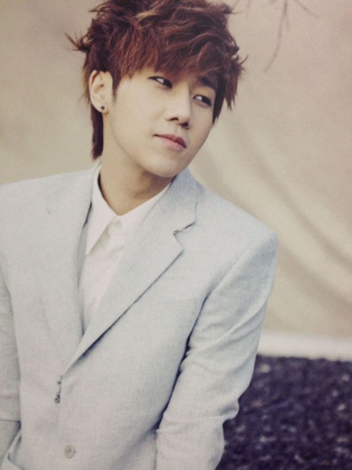 http://1.bp.blogspot.com/-cmSr7VXaUJc/T5q-uiuF9-I/AAAAAAAAJCA/Ba1yy8CMNKI/s1600/%5BSCAN%5D+INFINITE+-+Be+Mine+Japanese+Single+Album+Pao+-+Type+C+(8).jpg