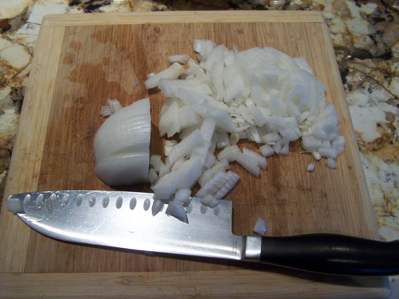 Claudia's cooking How do I chop onions?