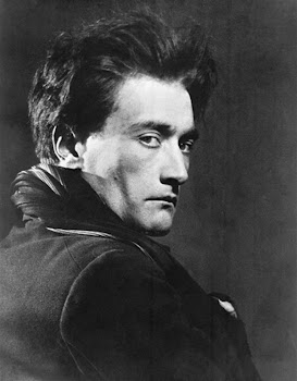 ANTONIN ARTAUD