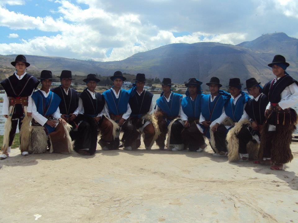 Alpargatas para hombre. - Otavalo - Fotografía