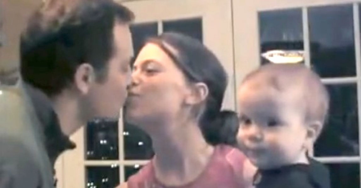 Dad Never Expected The Baby To React This Way When He Kissed Mommy. So