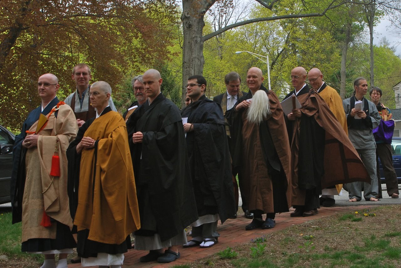 Qui pratique le Zen? Et à quelles fins? Zen+procession