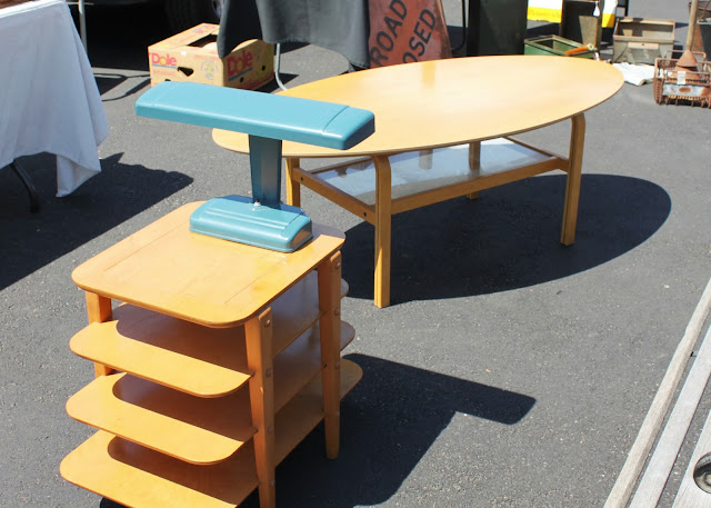 Pasadena Rose Bowl Flea Market - Mid-Century Modern, Vintage and Retro