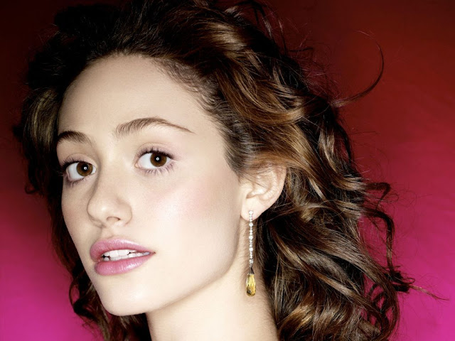 Emmy Rossum Hd Wallpapers