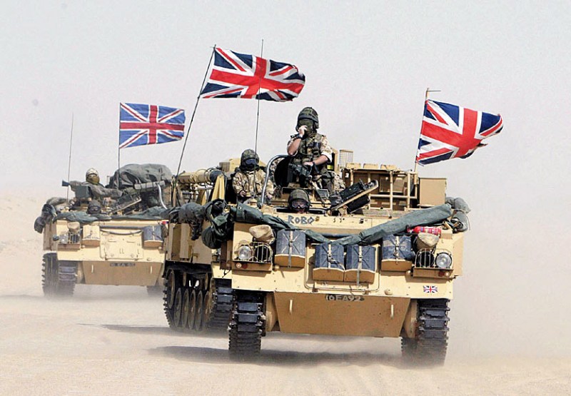 FV439_light_tracked_armoured_vehicle_command_post_British_Army_United_Kingdom_001.jpg