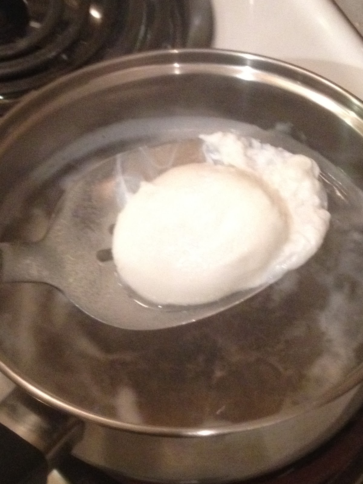 gastrobuddy Recipe Poached eggs vinegar drop method