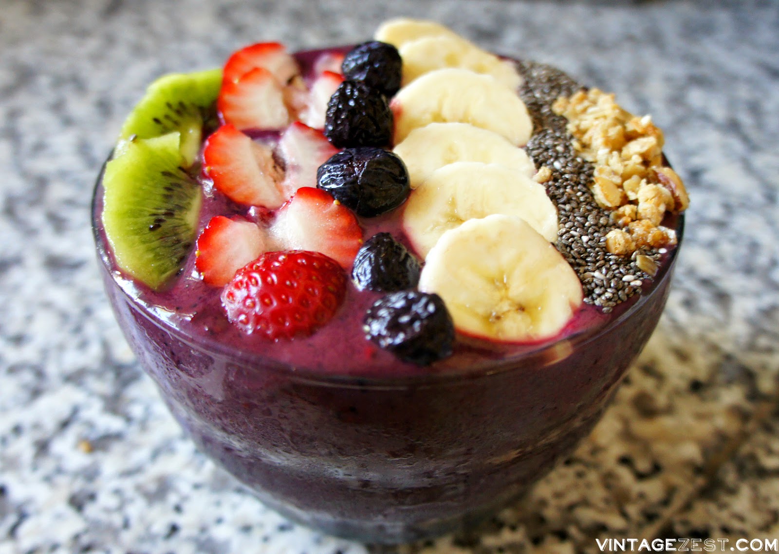 Acai Bowl Recipe & Tips on Diane's Vintage Zest!