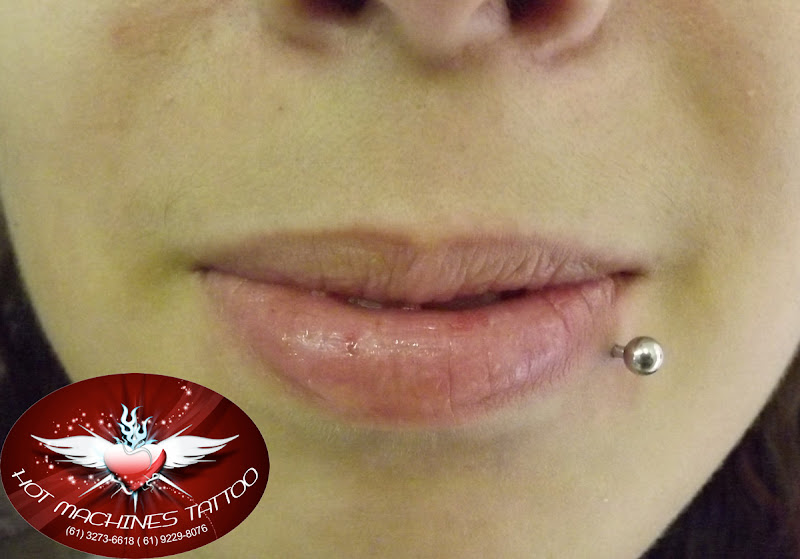 Piercing na boca title=