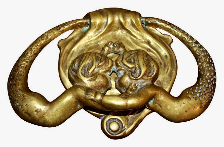 Weird News Strange Door Knockers Door Handles