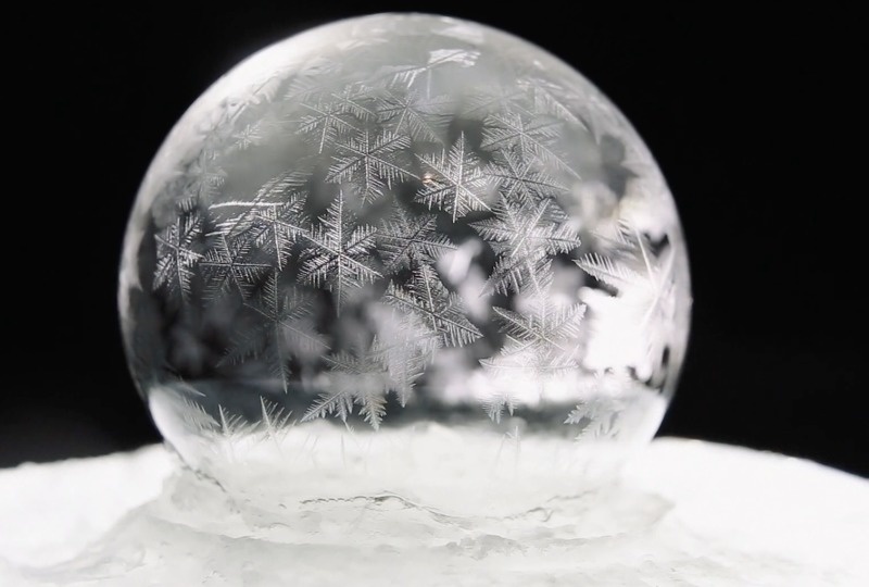 Frozen Soap Bubbles Reveal A Side To Winter Most People Never See. Frozen Soap Bubbles Reveal A Side To Winter Most People Never See.