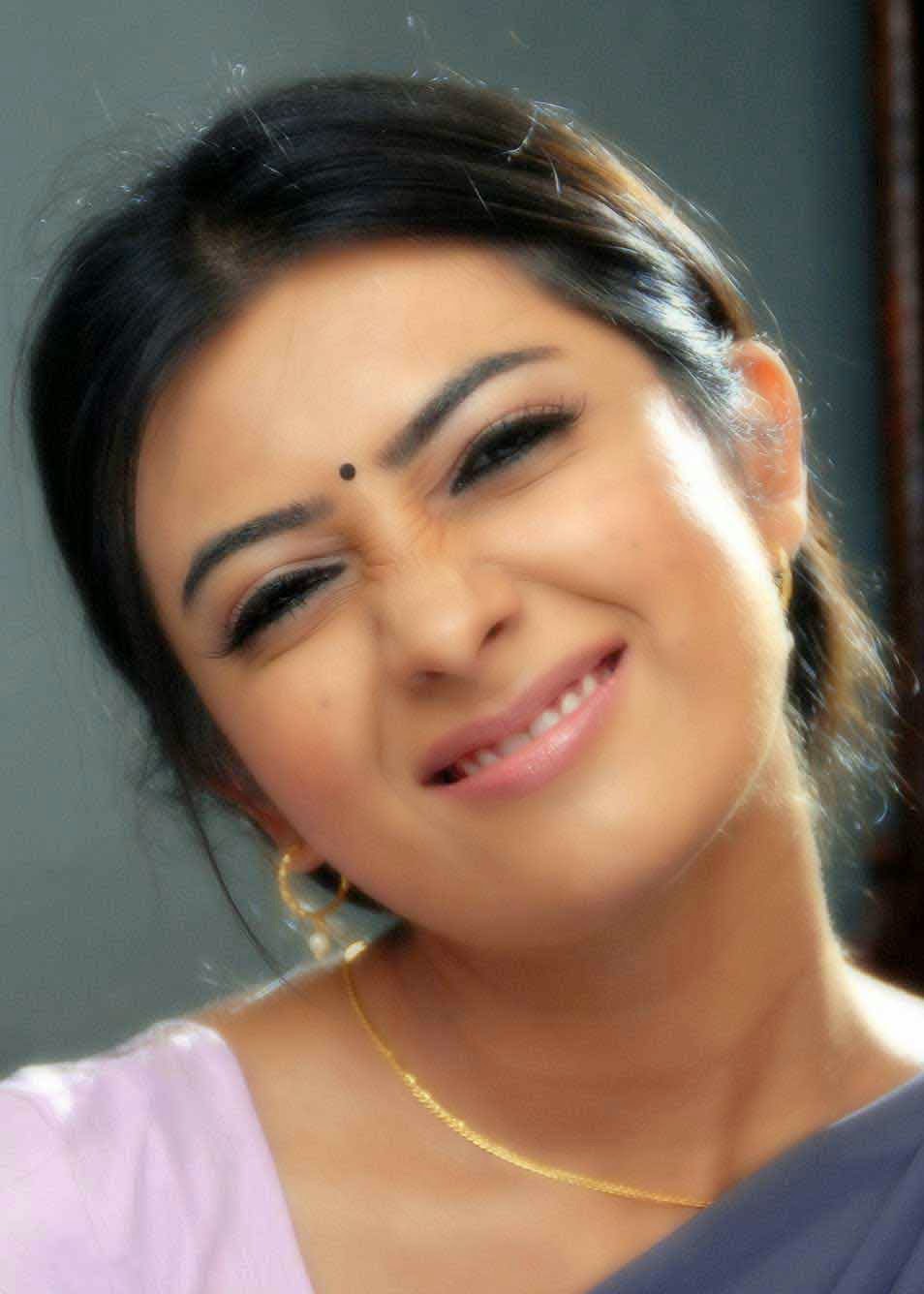 Movie Image Gallery: Radhika Pandit Actress Latest Image Gallery