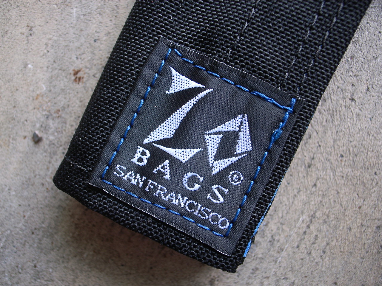 welcoblog: ZO BAGS (SHOULDER PAD)