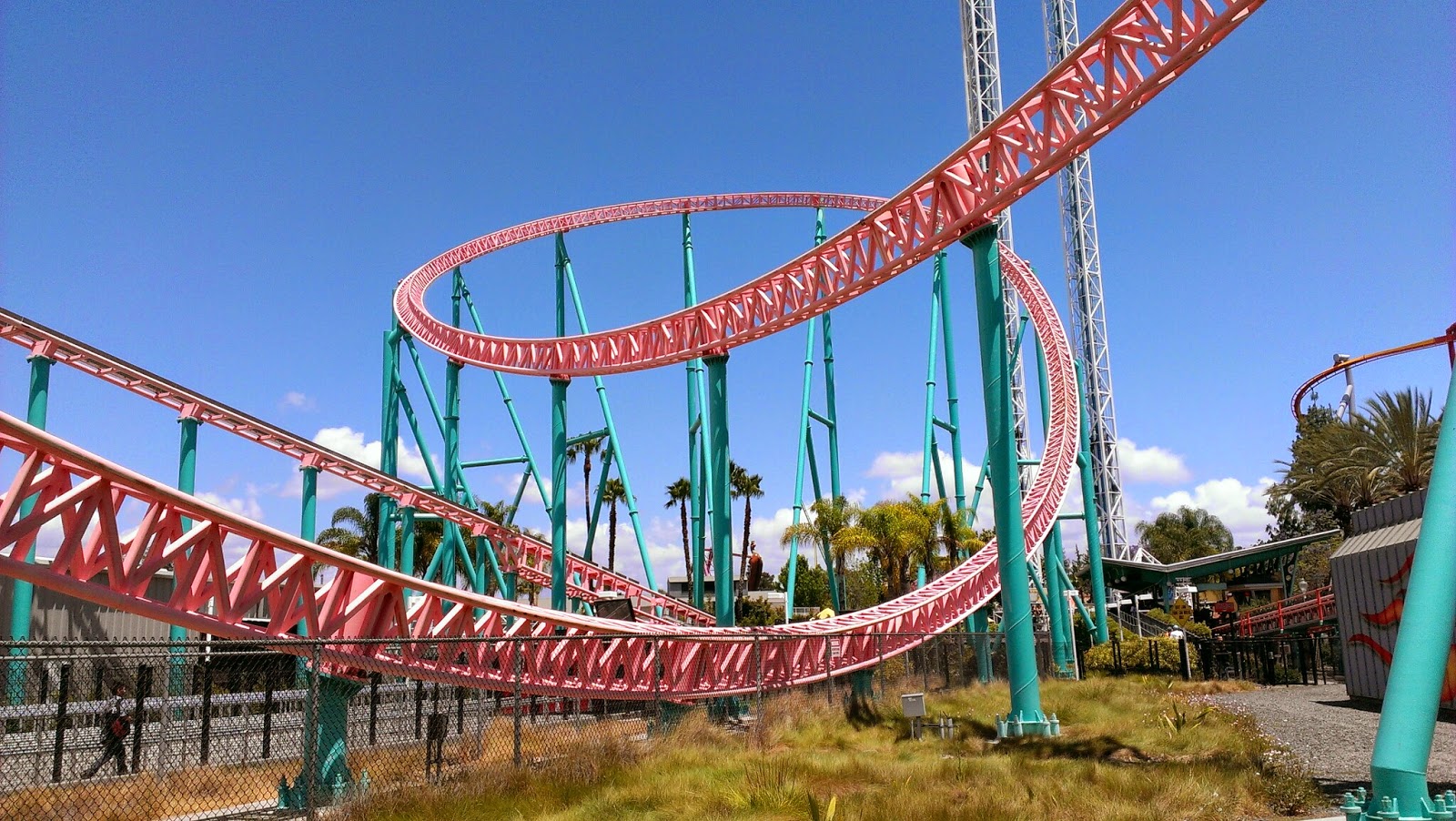 Physics Class Trip at Knott's Berry Farm Phil's America Exchange Year