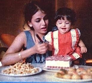 Bollywood Star Aishwariya Rai Childhood and Teenage Pictures6
