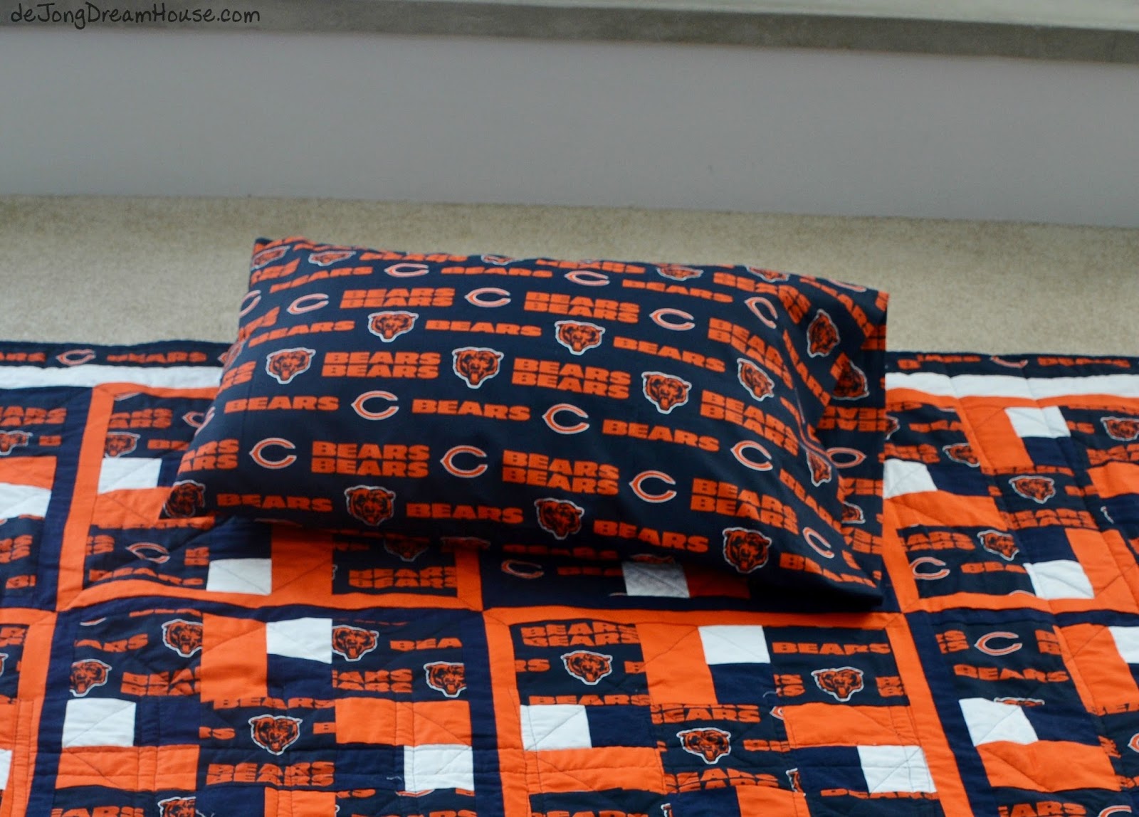 de Jong Dream House Quilt 18 Da Bears Quilt